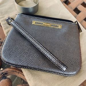 Nine West mini wristlet